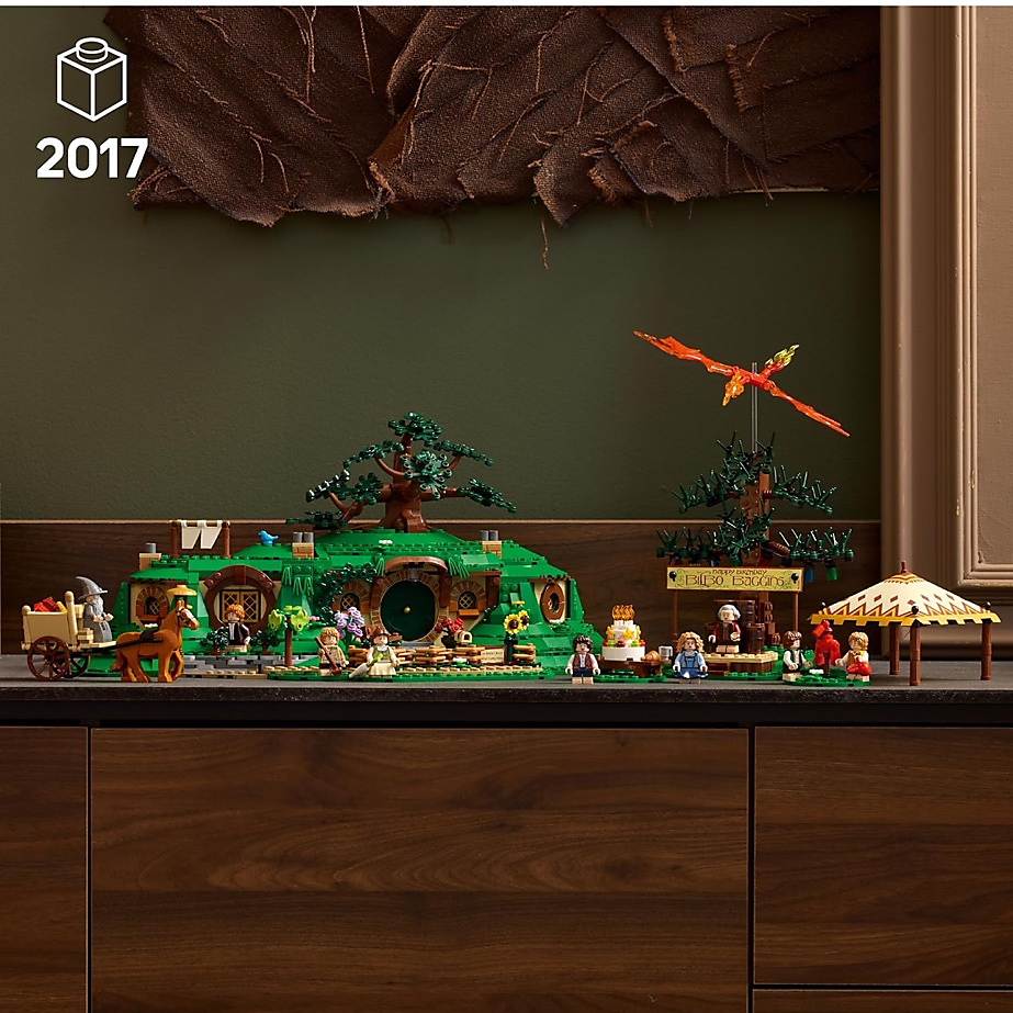 LEGO® Icons The Lord of the Rings: The Shire™ – 10354