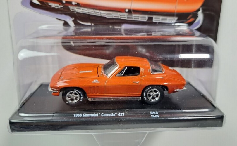 M2 Machines 1966 Chevrolet Corvette 427 (Orange)