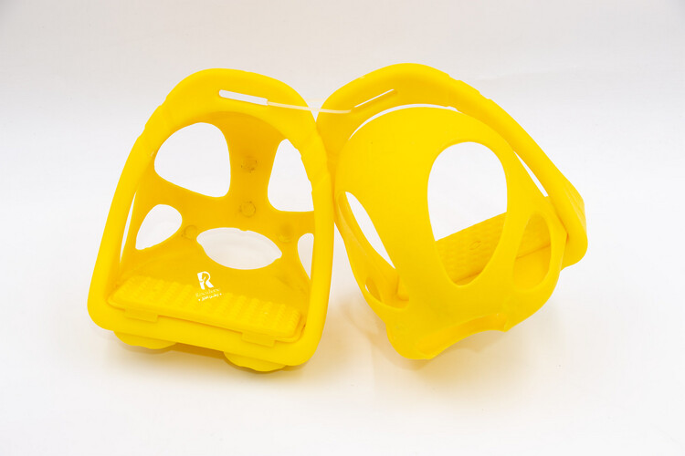 Plastic Stirrup With Cage