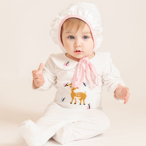 A girl's set consisting of (3box,pacifier hanger ,wooden toy, bunny , overall, blanket and head cup)