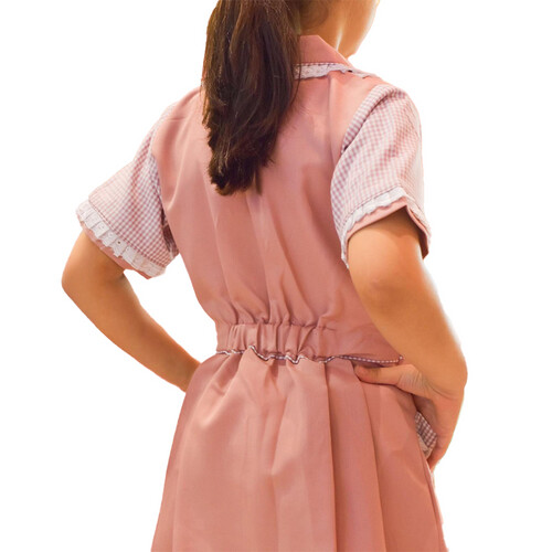 Sara uniform