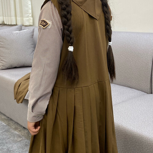 zahrat uniform