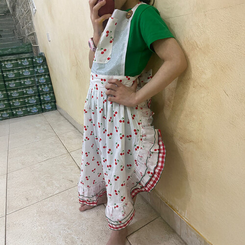 Cherry apron