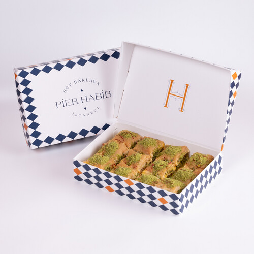 Pistachio saffron medium ( 12 Pieces )