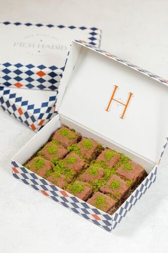 Pistachio dark chocolate medium (12 Pieces)