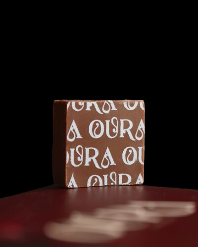Oura chocolate