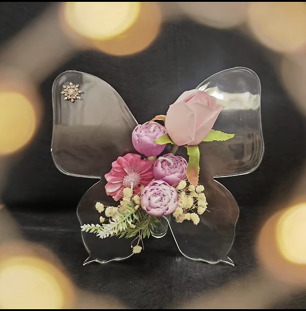 Royal butterfly vasa