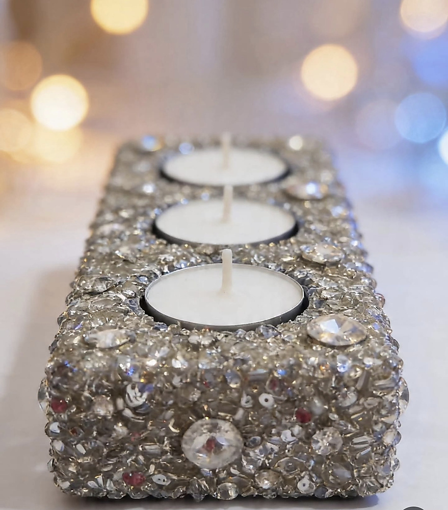 4 candle holder