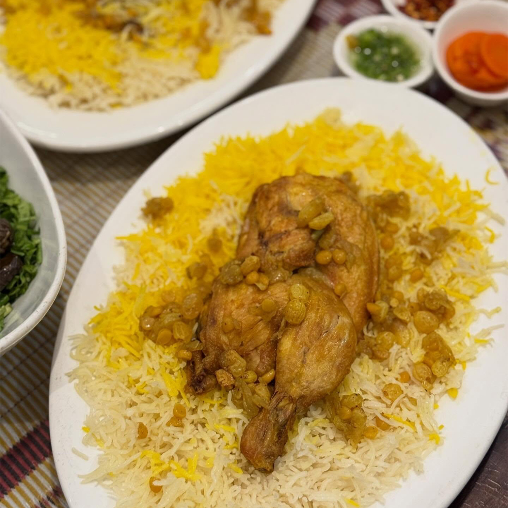 Authentic Kuwaiti taste… Majbous Chicken prepared the traditional way