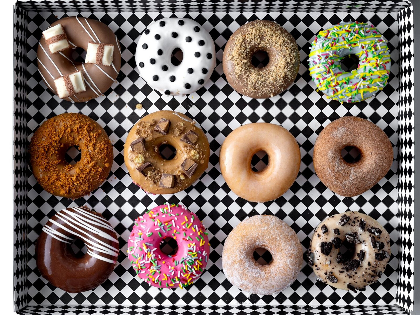 مطعم بلاك دوتيد