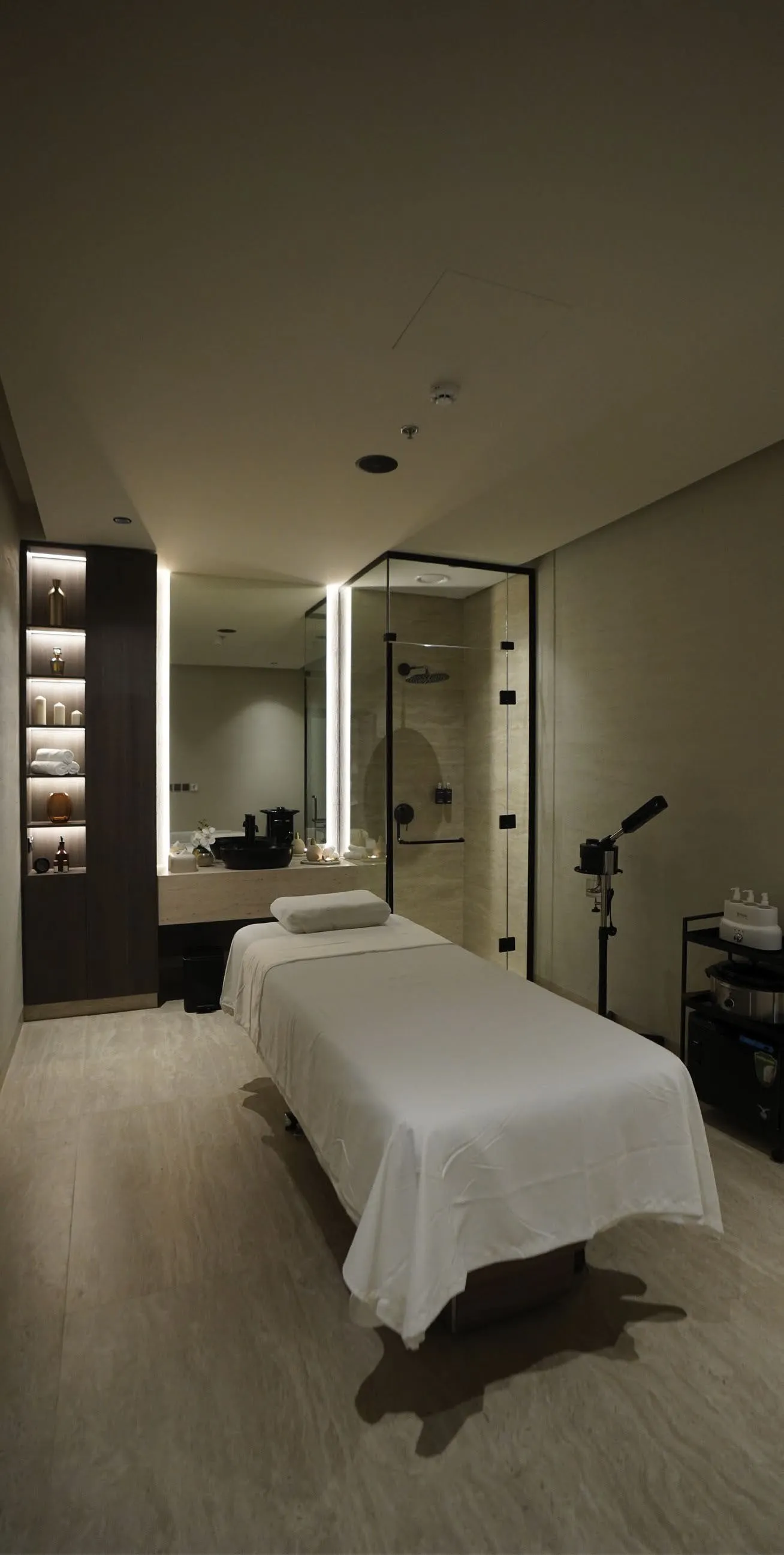 alpha spa 4